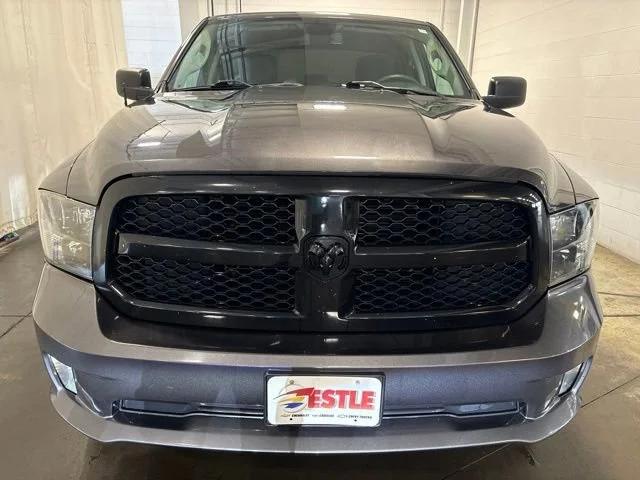 ram ram 1500 classic 2022 1C6RR7FG8NS159877 image ram ram 1500 classic 2022 1C6RR7FG8NS159877 image